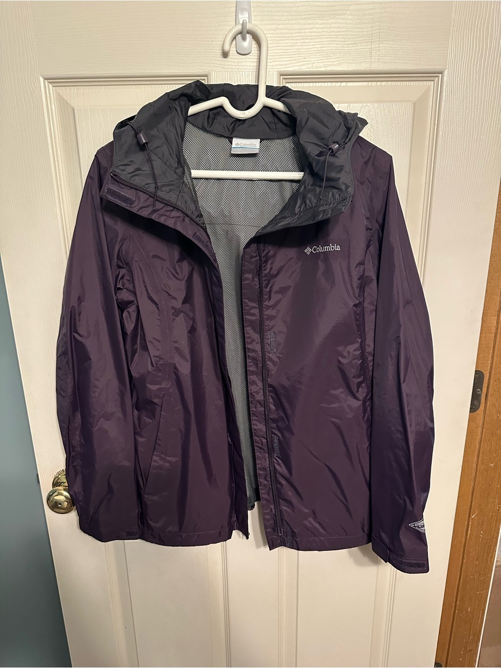Columbia Women’s Purple Waterproof Hooded Rain Jacket